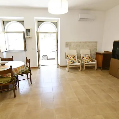 Spacious 3-level House Near The * Donnalucata (Sicily)