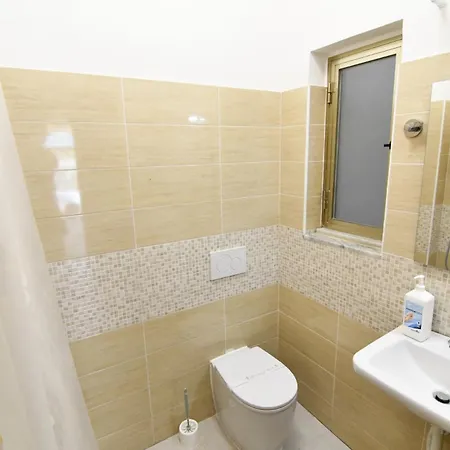 Spacious 3-level House Near The * Donnalucata (Sicily)